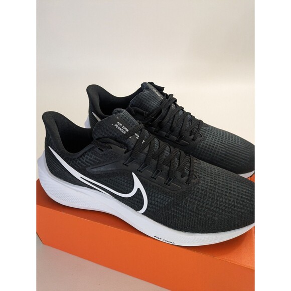 Nike Men\'s Air Zoom Pegasus 39 PRM Running Shoe, Black/Dark Smoke Grey/White, 10 main image 7